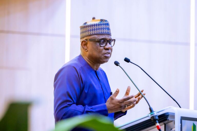 Nigeria Misses Oil Benchmark; Deficit Hits N25.9 Trillion