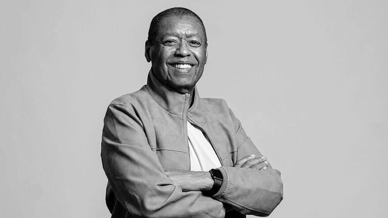 Gospel Giants Nathaniel Bassey, Frank Edwards, Bishop Wale Oke Pay Tribute To Late Worship Icon Ron Kenoly