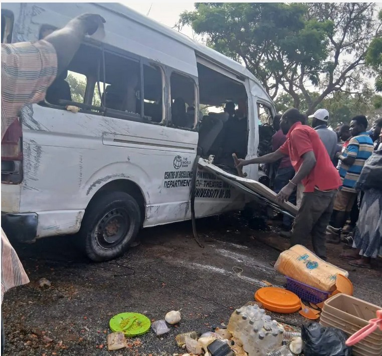 UNIJOS Bus in Collision at Kwanan Randa; Dozens Injured