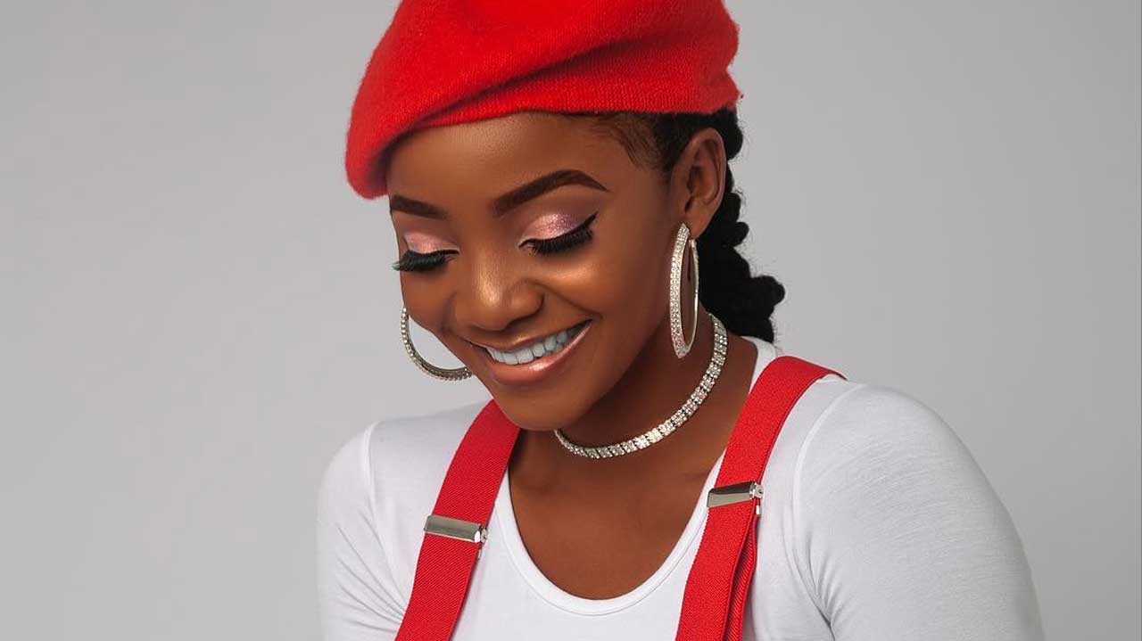 Simi Addresses Old Tweets Controversy