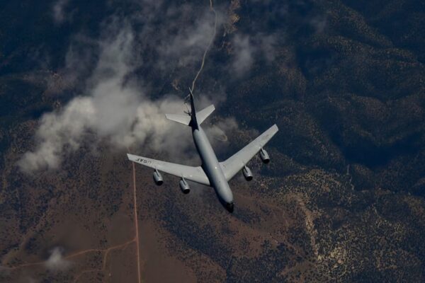 US Refueling Aircraft Crashes in Western Iraq
