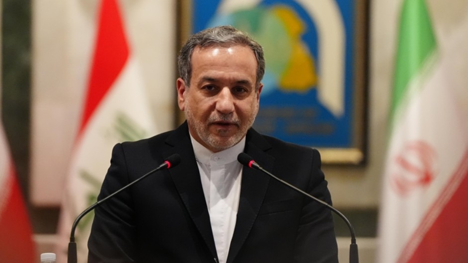 US Prefers Reckless Military Adventure Over Diplomatic Solutions - Araghchi 