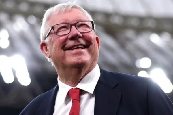 Alex Ferguson Hospitalised During Liverpool Match