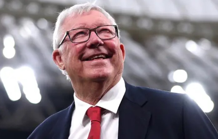 Alex Ferguson Hospitalised During Liverpool Match