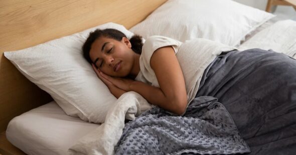 Six Best Natural Ways to Stop Night Sweats from Ruining Your Sleep