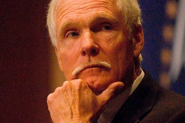 Ted Turner, CNN Founder, Dies at 87
