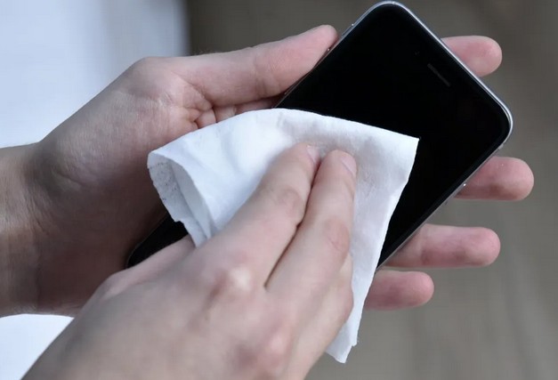 Smartphone Tech Detects Surface Bacteria in Five Minutes