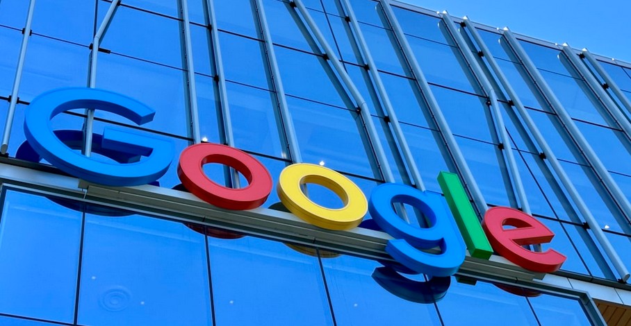 Google Signs $920m Monthly Deal With SpaceX