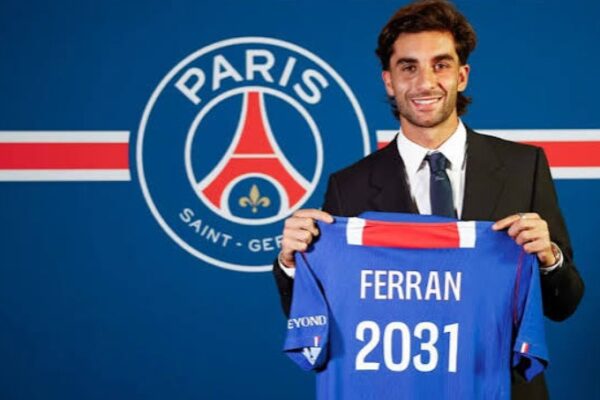 PSG Sign Ferran Torres from Barcelona for £42.7m