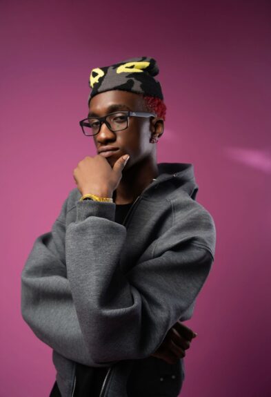 Mavo Apologises Over Old Posts About Davido