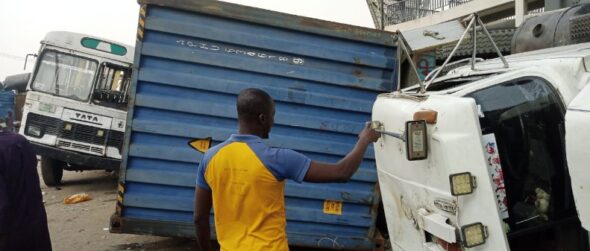 Two Container Trucks Kill Mother, Child in Lagos